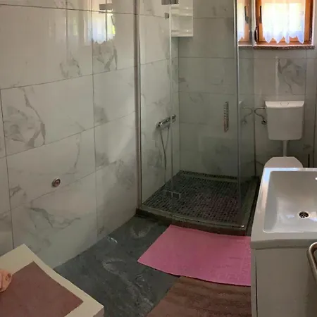 Anida Apartment *