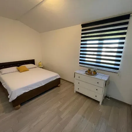 Apartment Anida *