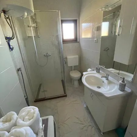 شقة Anida بوريتش